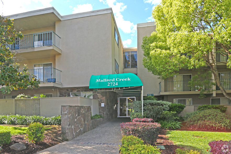 Primary Photo - Mallard Creek Apartments