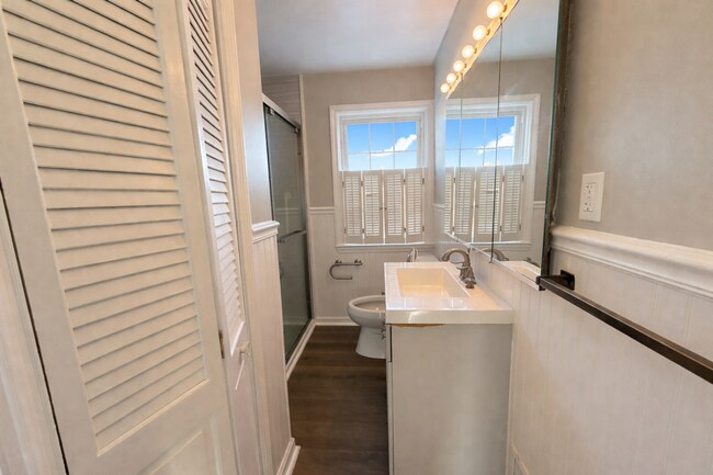 Building Photo - Well-Maintained 4BR Townhome in Prime Baltimore Location