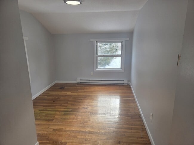 Building Photo - 0 Town House Ct