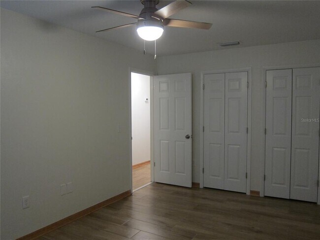 Building Photo - 7023 SW 21st Ln