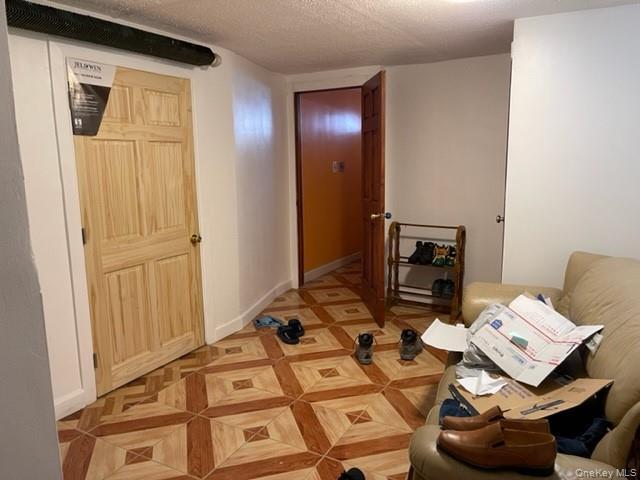 Building Photo - 116-44A Lincoln St