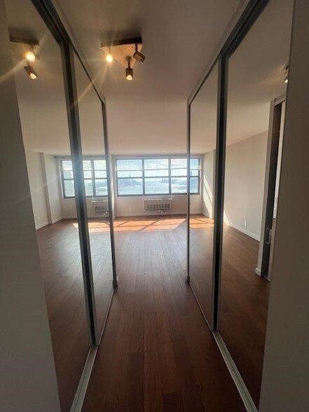 Building Photo - 7000 JFK Blvd E