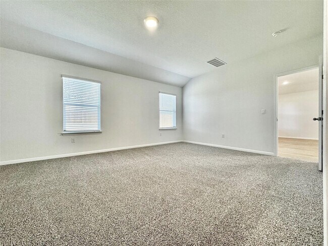 Building Photo - 2353 Bronc Buster Way