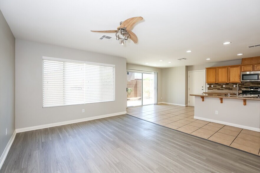 Building Photo - 5320 N Santa Fe Heights St