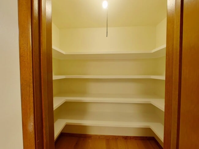 Building Photo - 7329 E Norfolk Dr