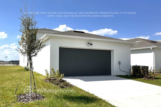 Building Photo - 2093 Tohoqua Blvd