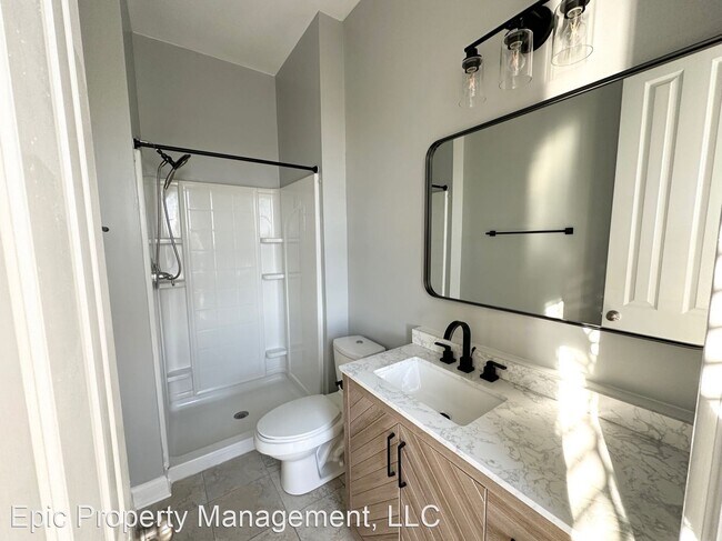 Building Photo - 2 br, 2 bath House - 4342 McCarthy St