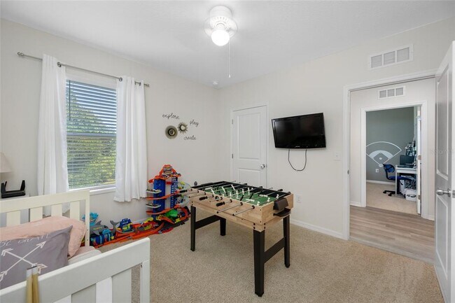 Building Photo - 16826 Secret Meadow Dr