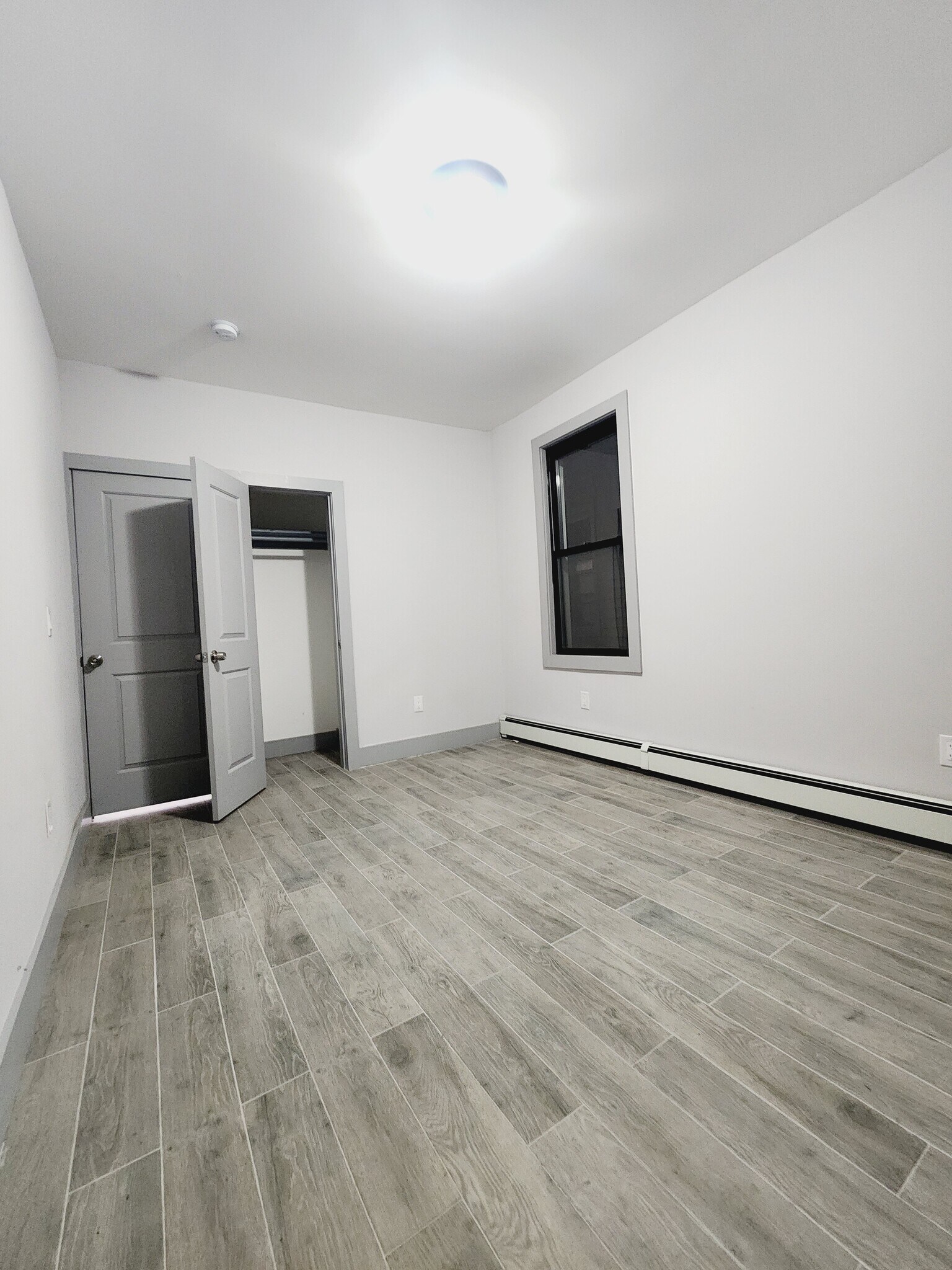 Building Photo - 277 Cator Ave