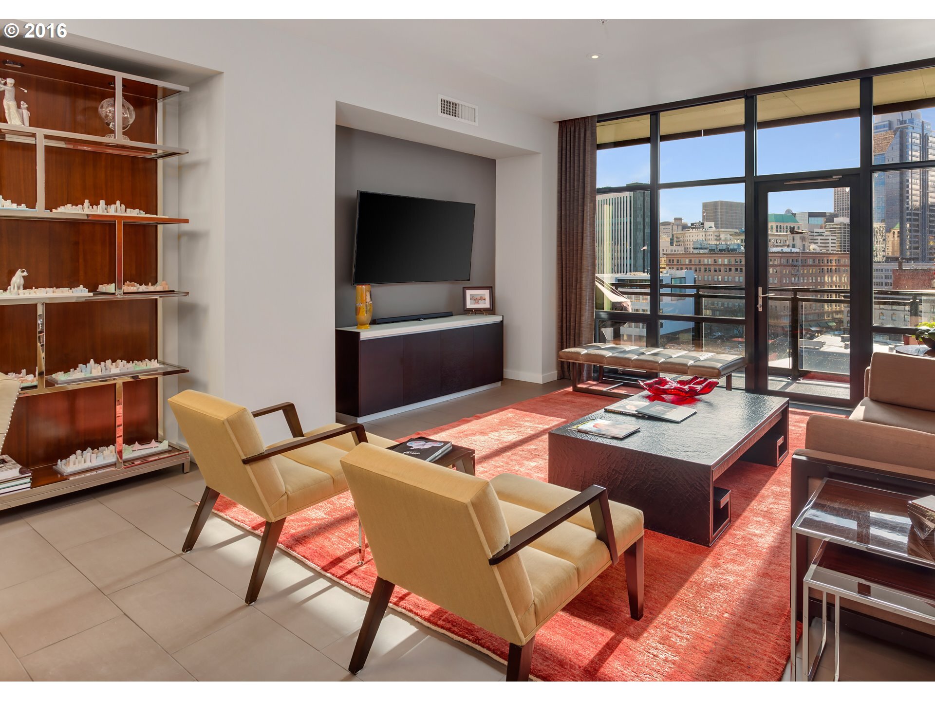 Building Photo - 1025 NW Couch St