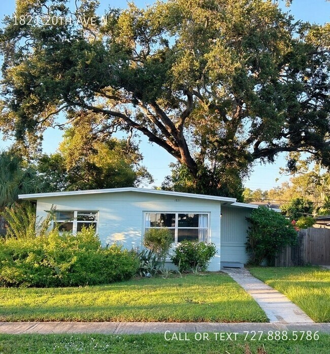Primary Photo - 1821 20th Ave N