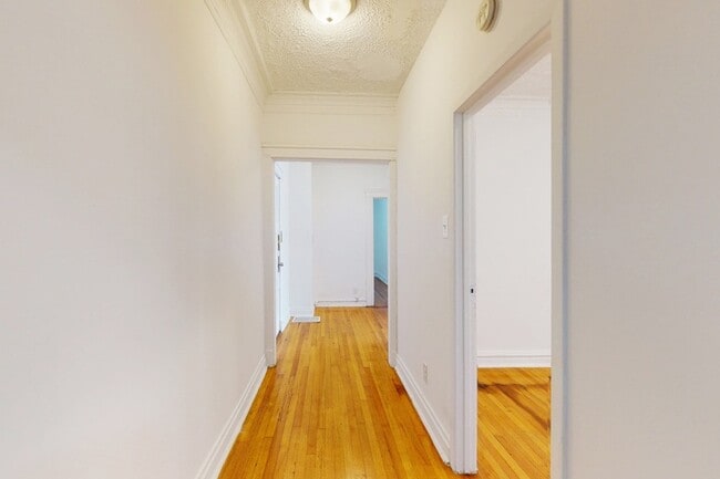 Floorplan - 5452 S. Ellis Avenue