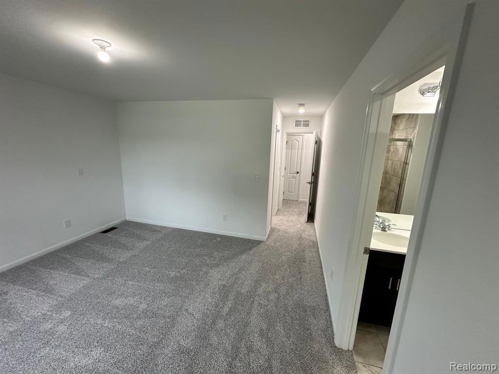 Building Photo - 9153 Dogwood Ln