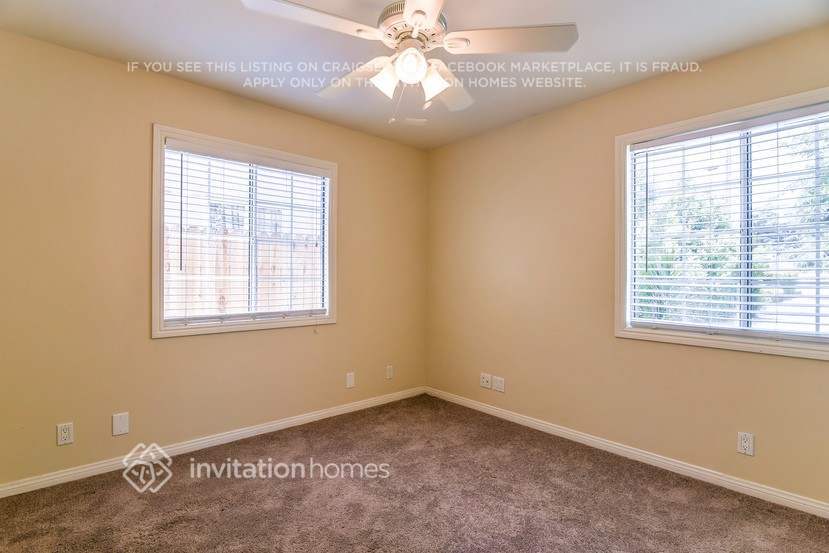 Building Photo - 7318 Zelzah Ave