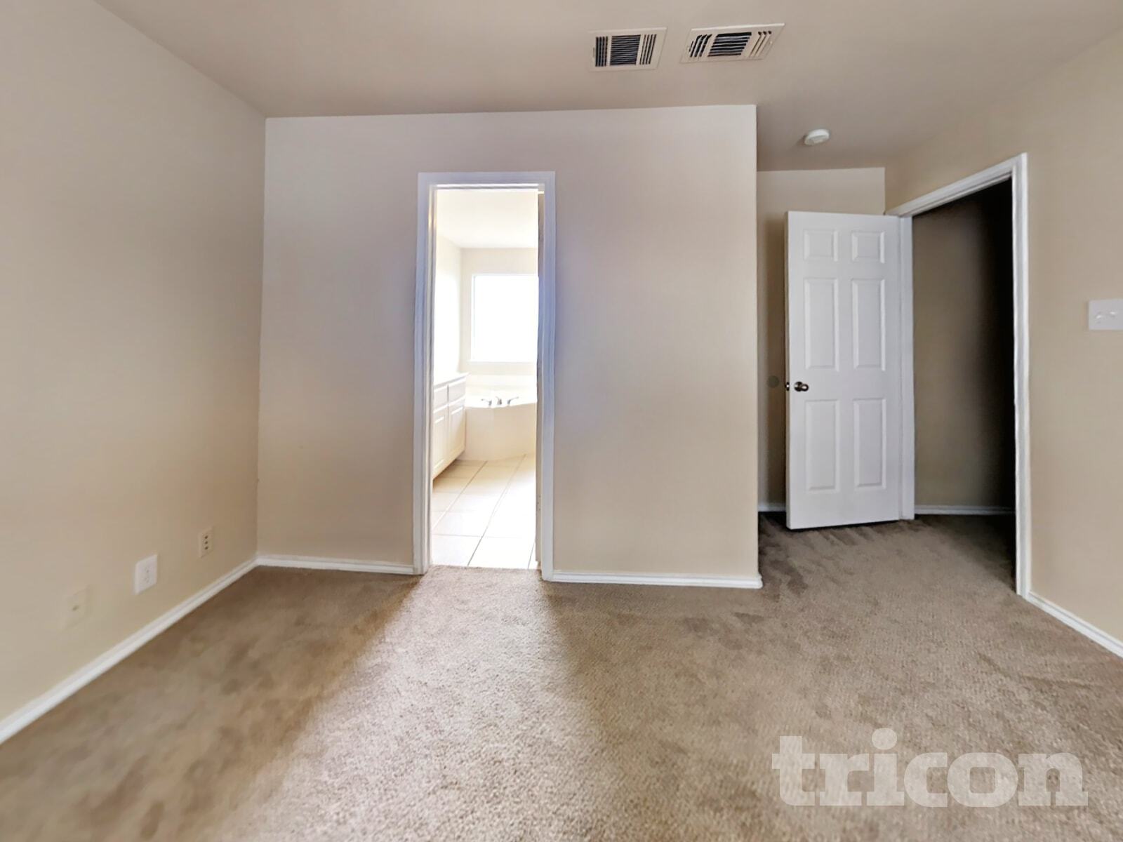 Building Photo - 5614 Red Canyon