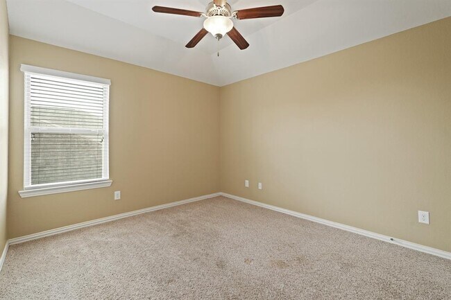 Building Photo - 13839 Rosemere Ln