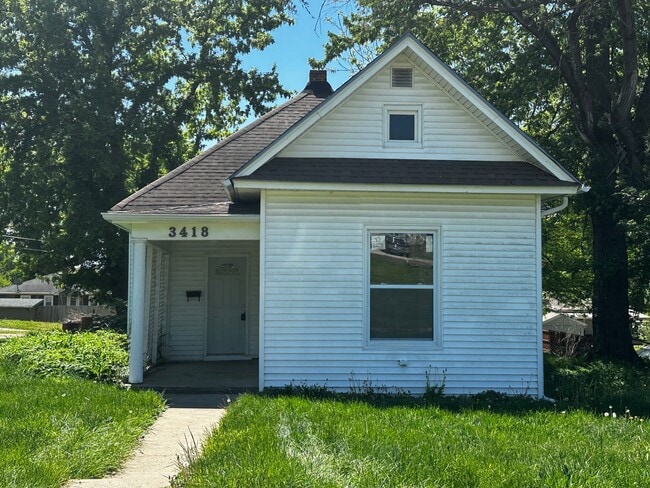 Primary Photo - 3418 Renick St