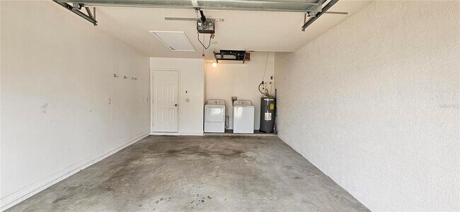 Building Photo - 3619 SW Santa Barbara Pl