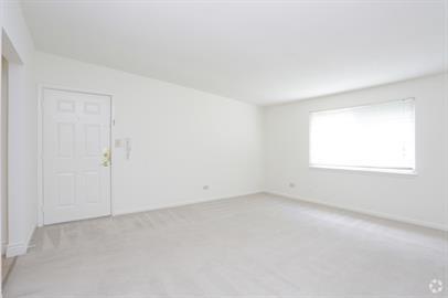 Building Photo - 1404 N Mckinley Ave