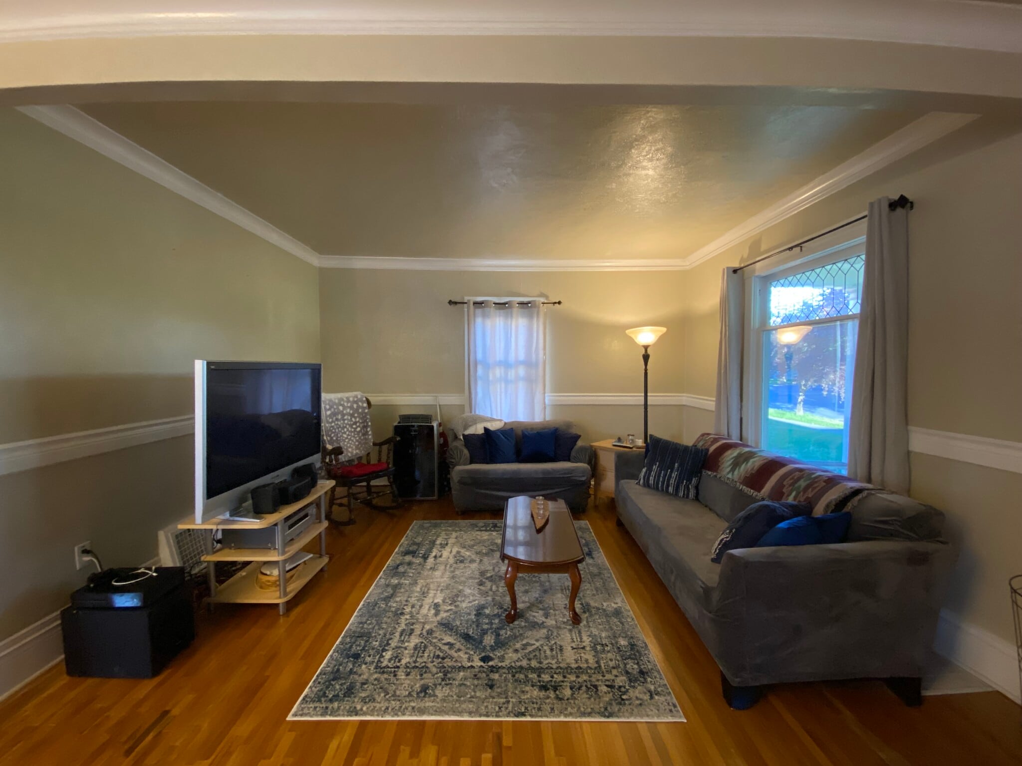 Building Photo - 319 E Baldwin Ave