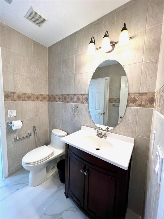 Building Photo - 9060 Heritage Bay Cir