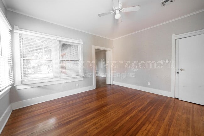 Building Photo - 116 NW 29th St