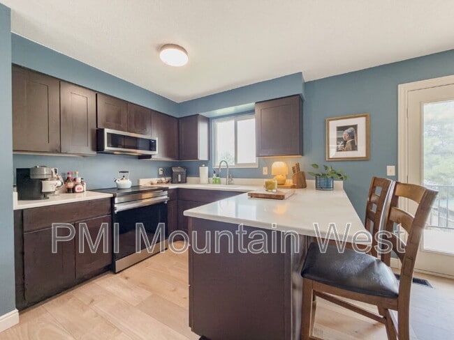 Building Photo - 4982 Aspen Shadow Ct