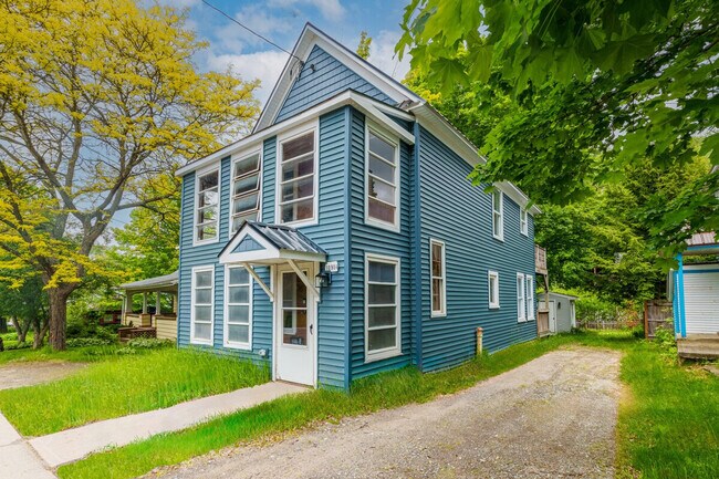 Building Photo - 10904 NY-73 Scenic
