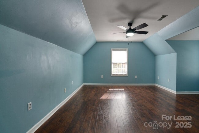 Building Photo - 34 East St