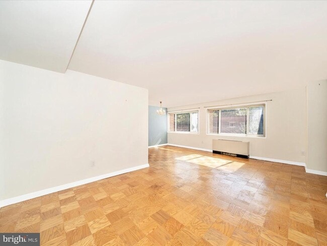 Building Photo - 3900 Tunlaw Rd NW