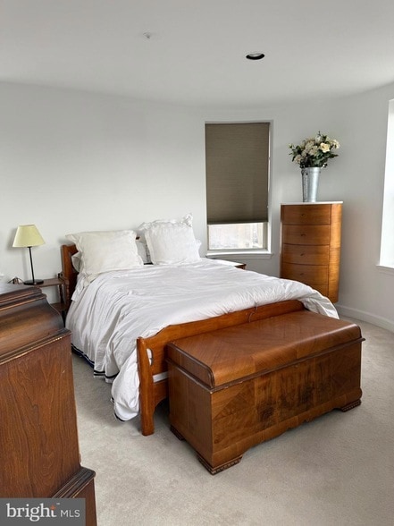 Building Photo - 1801 Calvert St NW