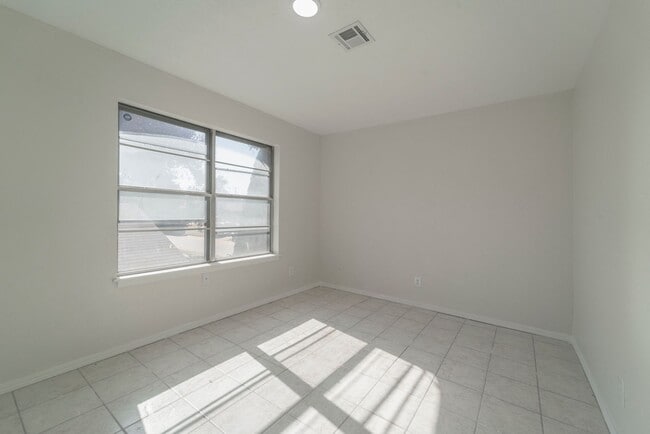 Building Photo - Opportunity Knocking with this HUGE home available for Rent-to-Own or Purchase for $300,000