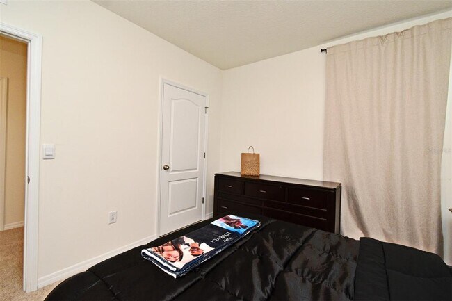 Building Photo - 1790 Southfork Dr