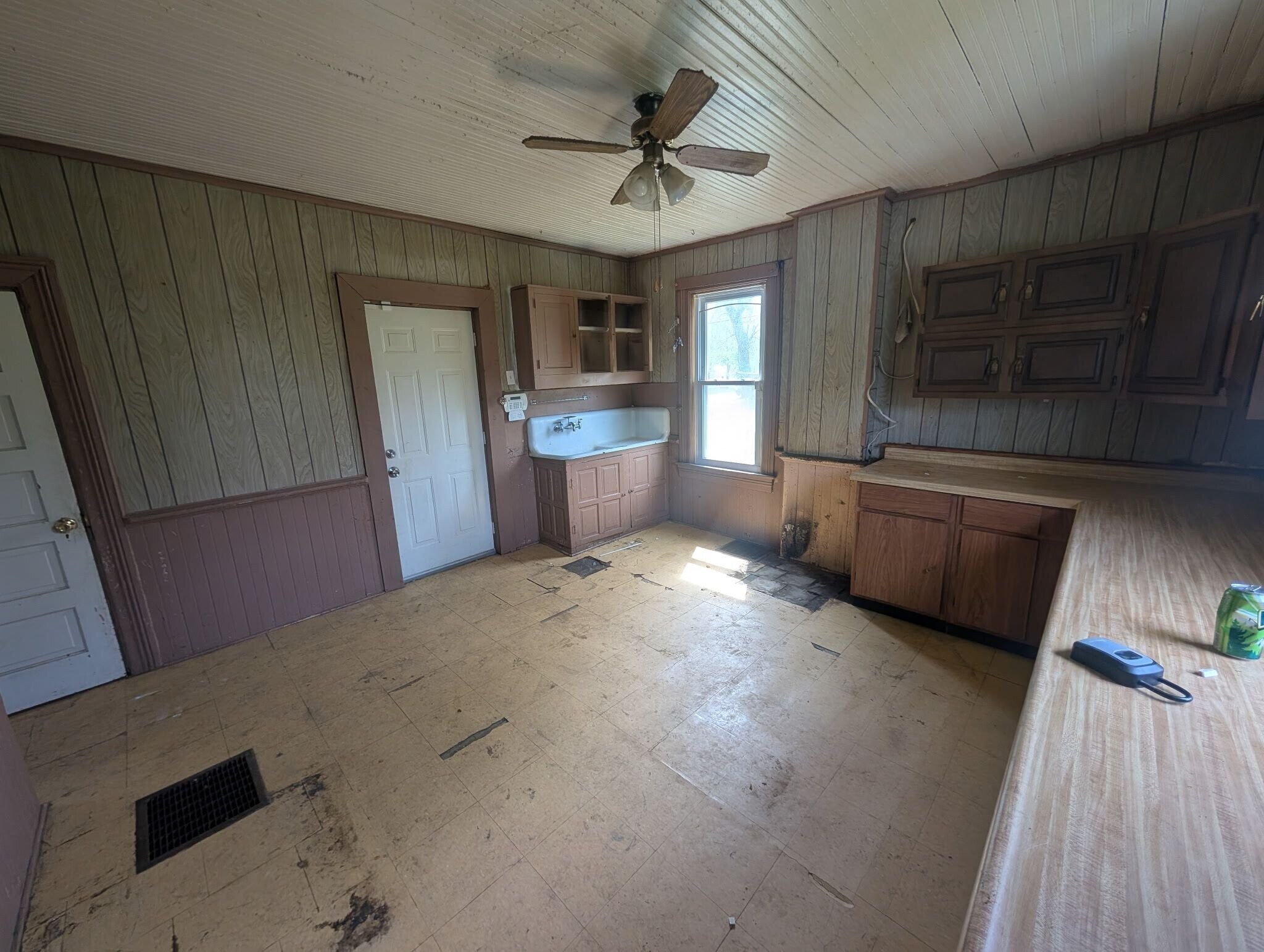 Building Photo - 1214 W Butler St