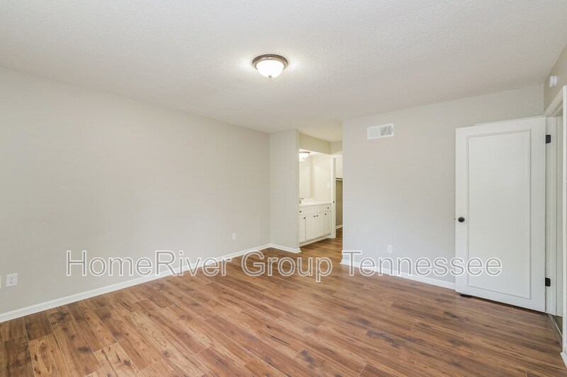 Building Photo - 4451 Peace River Dr
