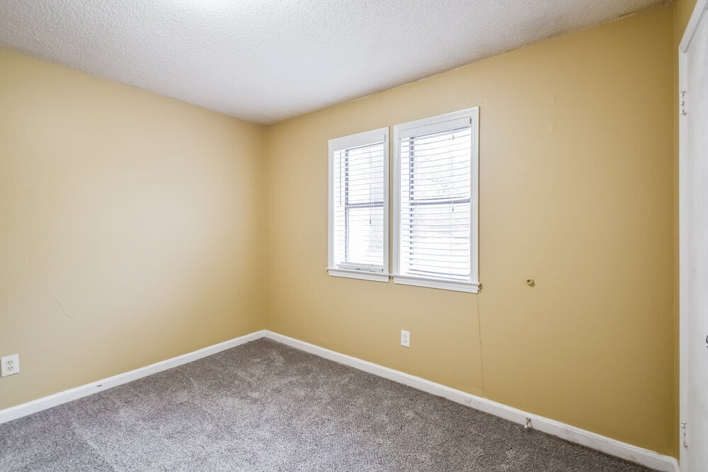 Building Photo - 2176 Woodfield Park Rd