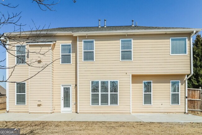 Building Photo - 66 Longwood Ct