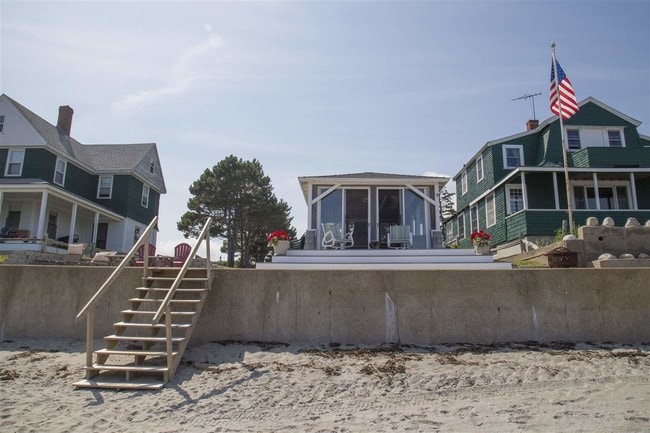 Building Photo - 1242 Ocean Blvd