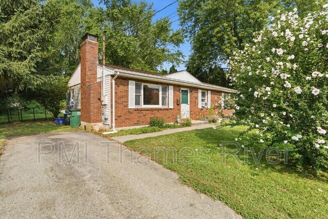 Building Photo - 33 Lodus Ct