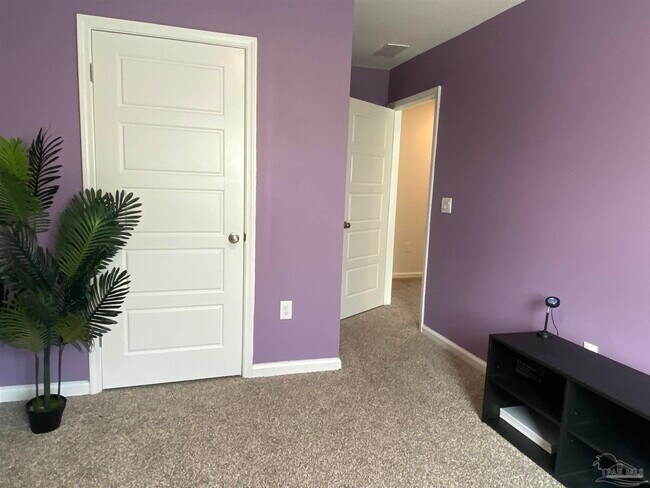 Building Photo - 9845 Beulah Rd