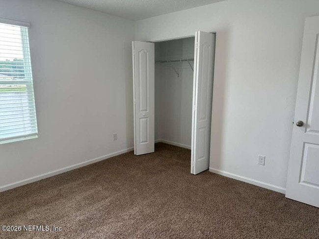 Building Photo - 190 Ardila Cir