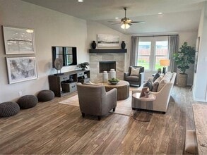 Building Photo - 9808 Mescalbean Blvd