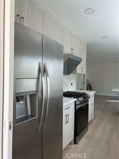 Building Photo - 907 Bolker Way