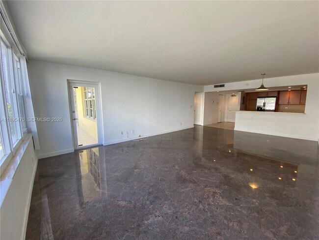 Building Photo - 5600 Collins Ave