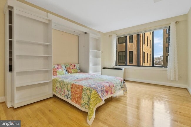 Building Photo - 1701 16th St NW