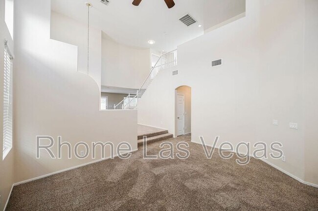 Building Photo - 4599 Deer Forest Ave