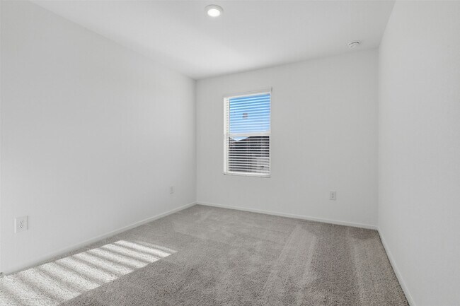 Building Photo - 15317 Dapple Blf Ln