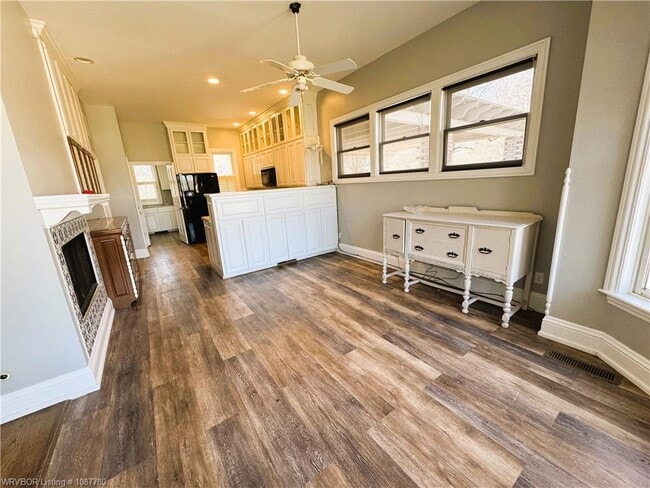 Building Photo - 3603 Free Ferry Rd