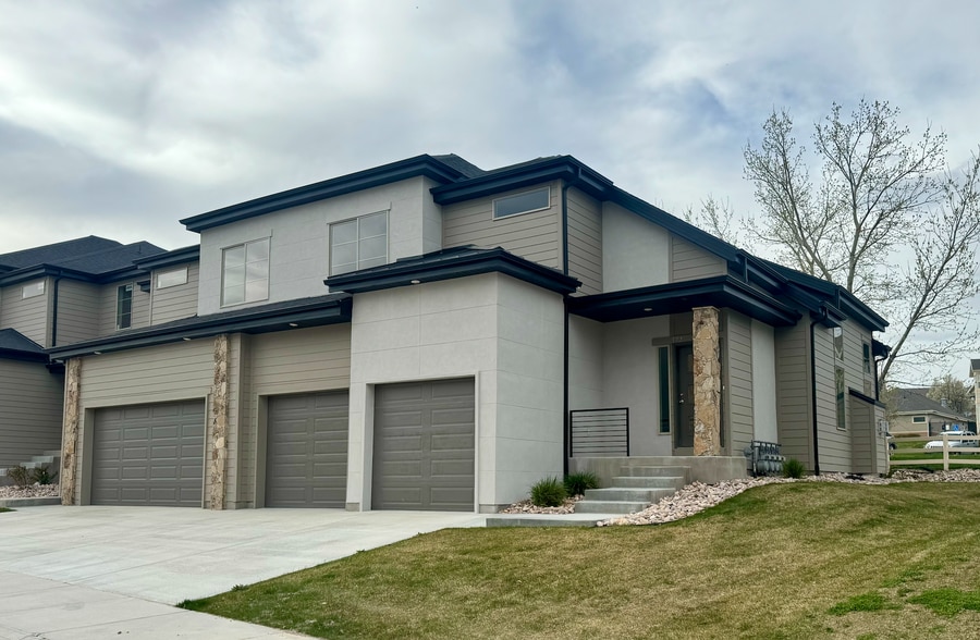 Building Photo - 172 W Autumn Ln