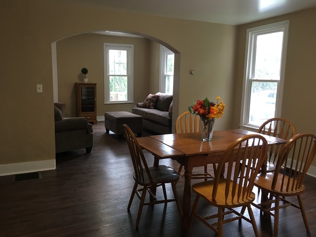 Dining Room - 124 Sears St